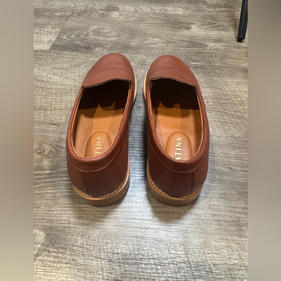 Portland Leather Goods Patina Cognac Rounded Leather Loafers Women Size 7 EUC - Picture 4 of 11